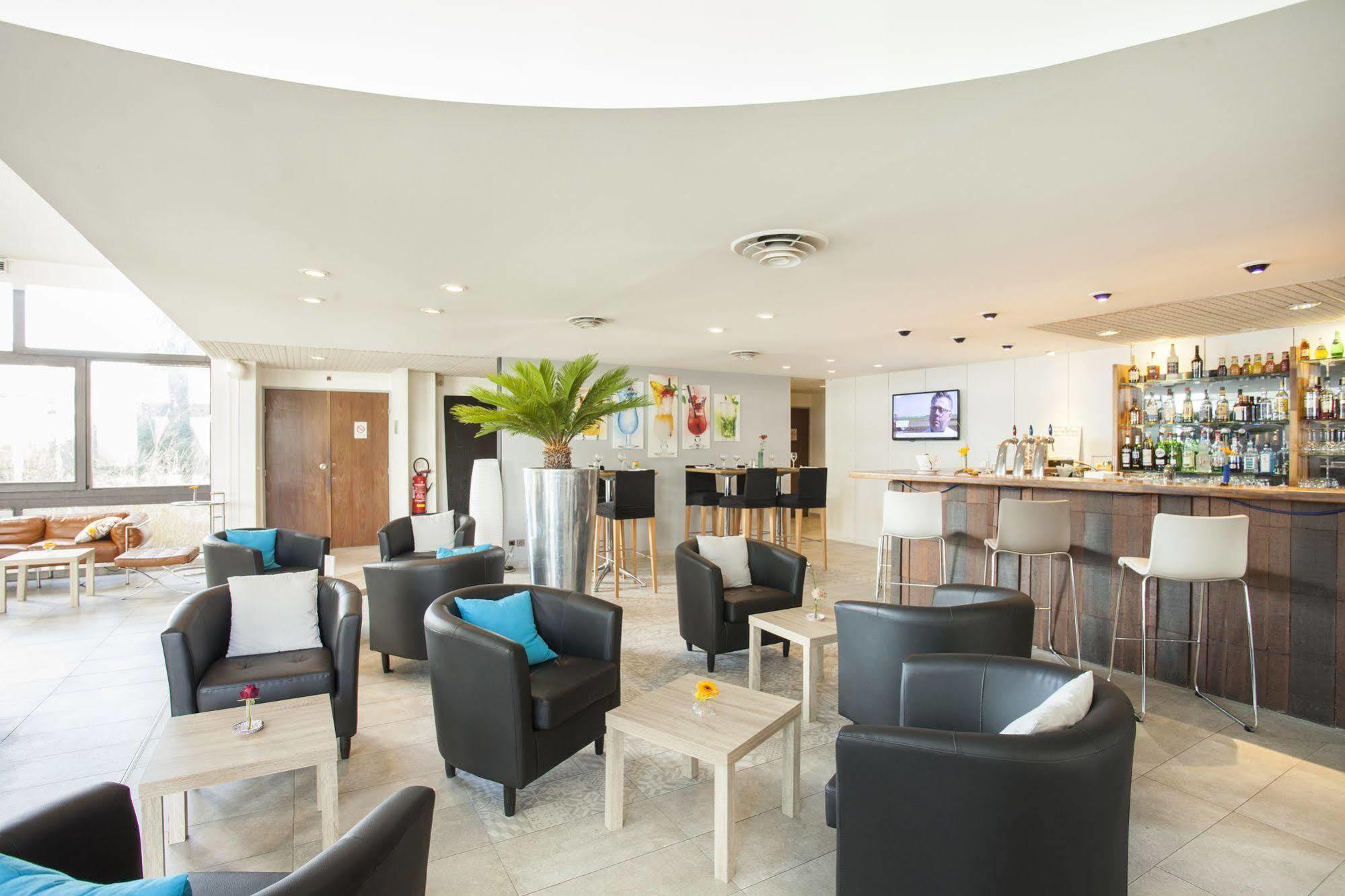 Hotel Villa Bellagio Blois By Popinns La Chaussee-Saint-Victor Екстер'єр фото